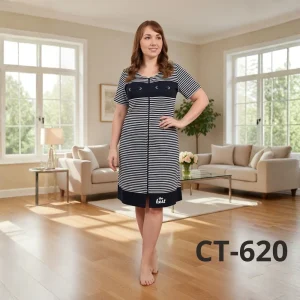 Ð–Ñ–Ð½Ð¾Ñ‡Ð¸Ð¹ Ñ…Ð°Ð»Ð°Ñ‚ Ð· Ð²Ñ–ÑÐºÐ¾Ð·Ð¸ sun kissed Ð² ÑÐ¼ÑƒÐ¶ÐºÑƒ Ð»Ñ–Ñ‚Ð½Ñ–Ð¹