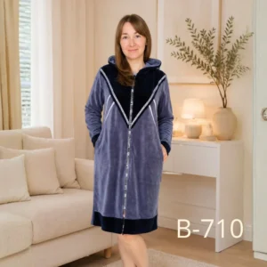 Жіночий велюровий халат B-710 «Velvet Comfort»