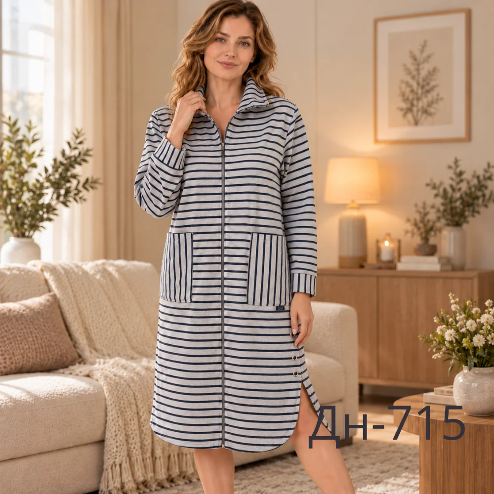 Жіночий трикотажний халат Marine Stripe у смужку